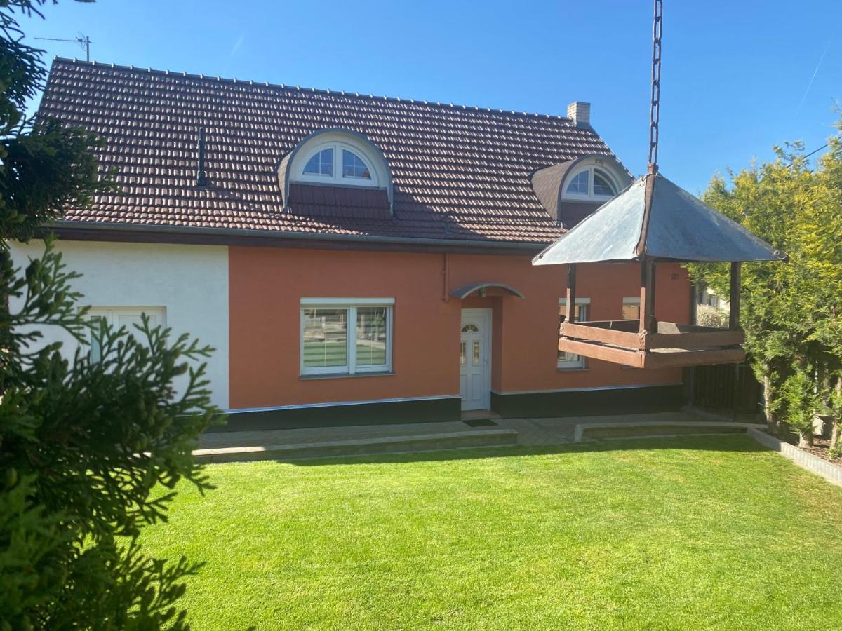 Vila Dum Emma Boretice Exterior photo